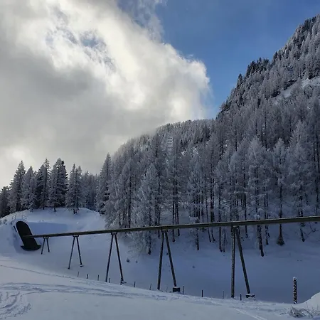 Blick Ins Gruene Rossleithen