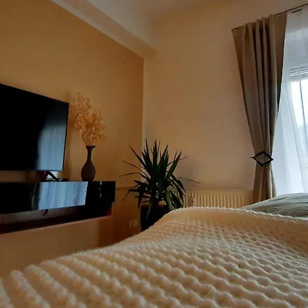 Blick Ins Grüne Apartment